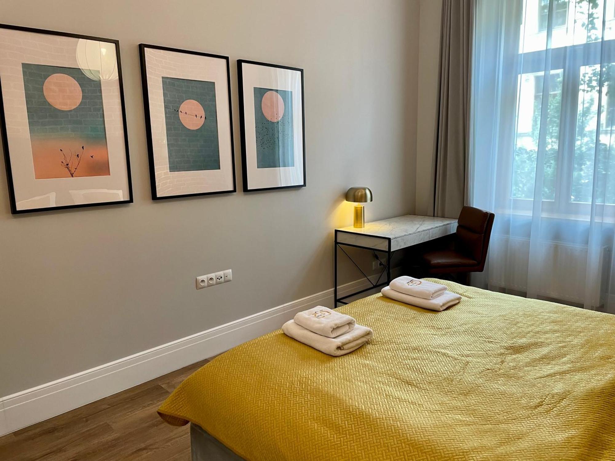 Golden Queen Apartment City Center Krakau Buitenkant foto